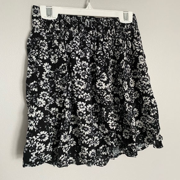 Floral Skirt - Picture 1 of 4